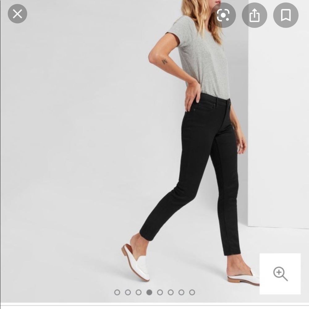 Everlane Mid-Rise Black Skinny Jeans